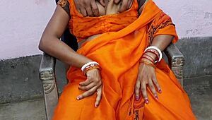 Hot Village 18yo's Wild Full Nude Suhagrat!