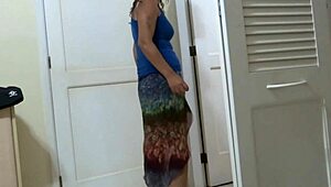 full erotic highlights of sexy 59 year old latina stepmom taking hot cumshots